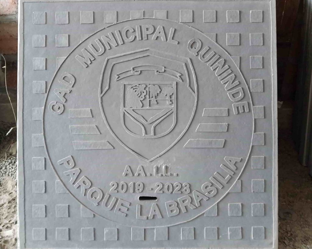 hormigón_poliéster_tapa_cuadrada_personalizada_3