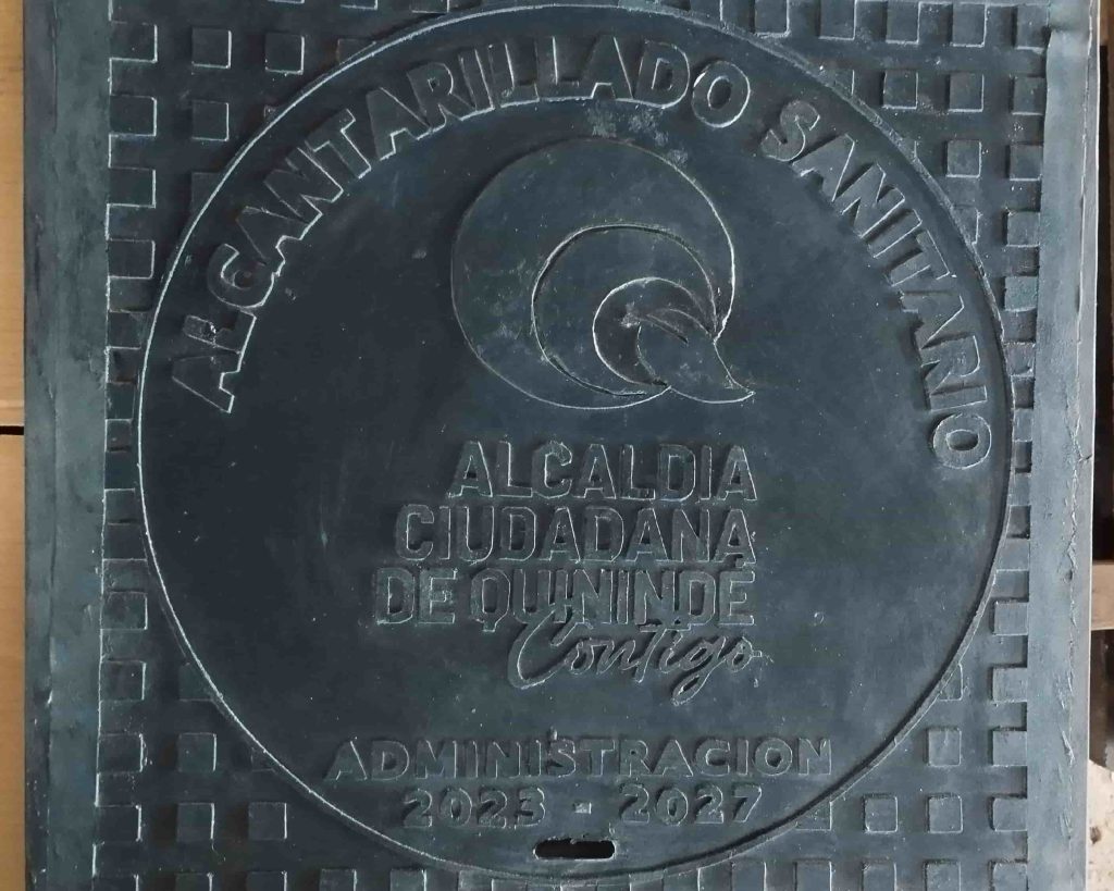 hormigón_poliéster_tapa_cuadrada_personalizada_4
