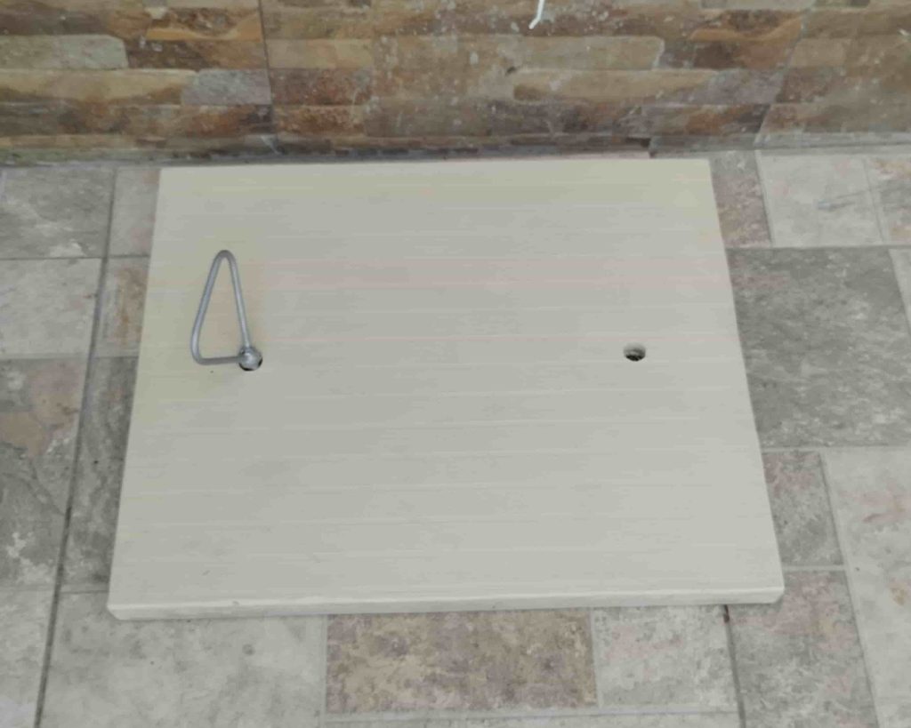 hormigón_poliéster_tapa_peatonal_personalizada_1